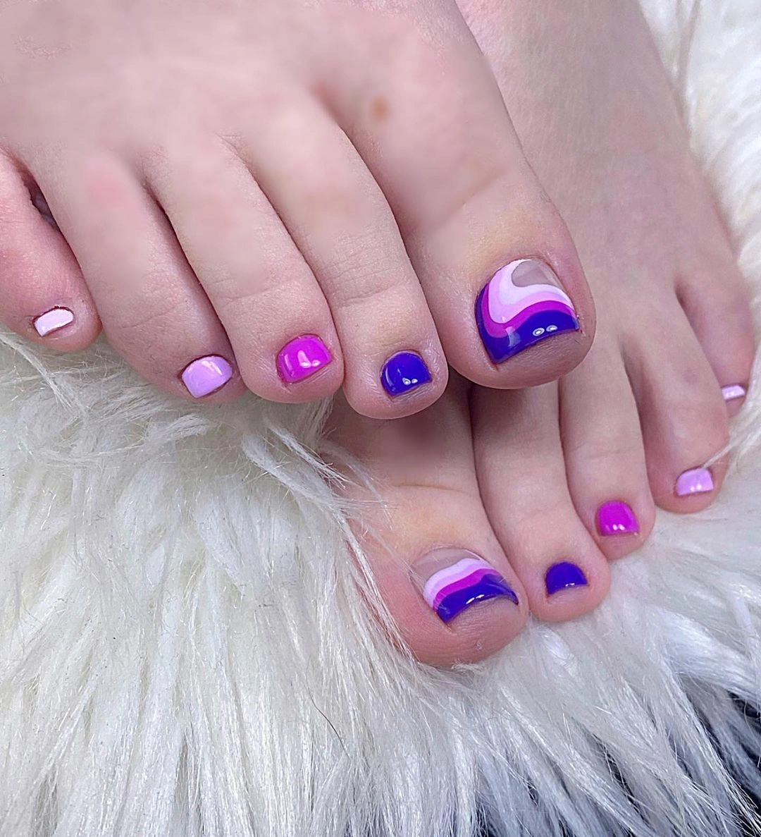 Feet Nail Paint